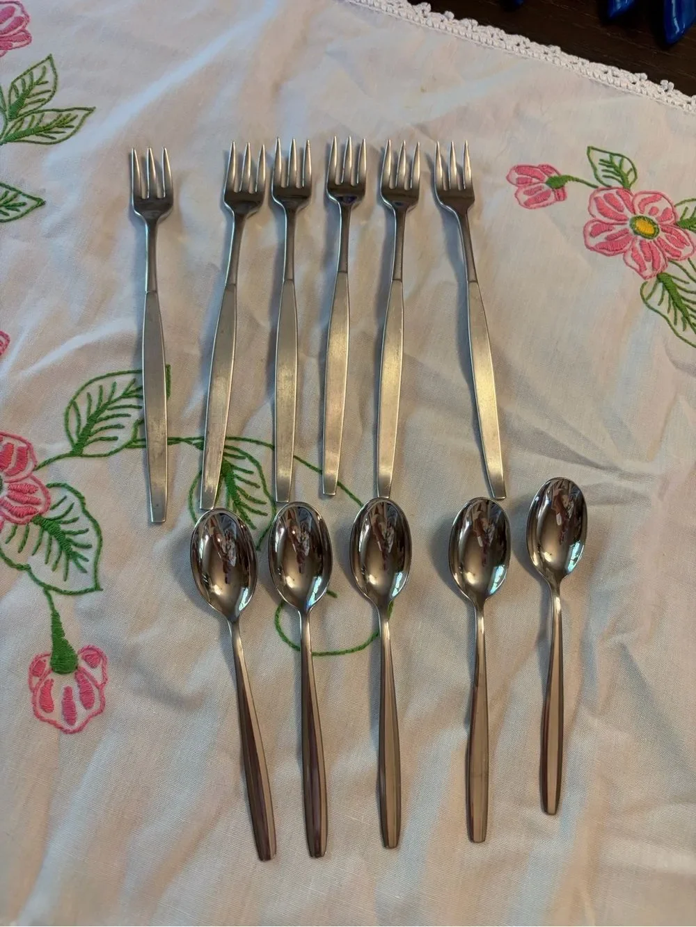 Oneida Community Vintage Frosted Cocktail Forks set of 6 with Cocktail Spoons